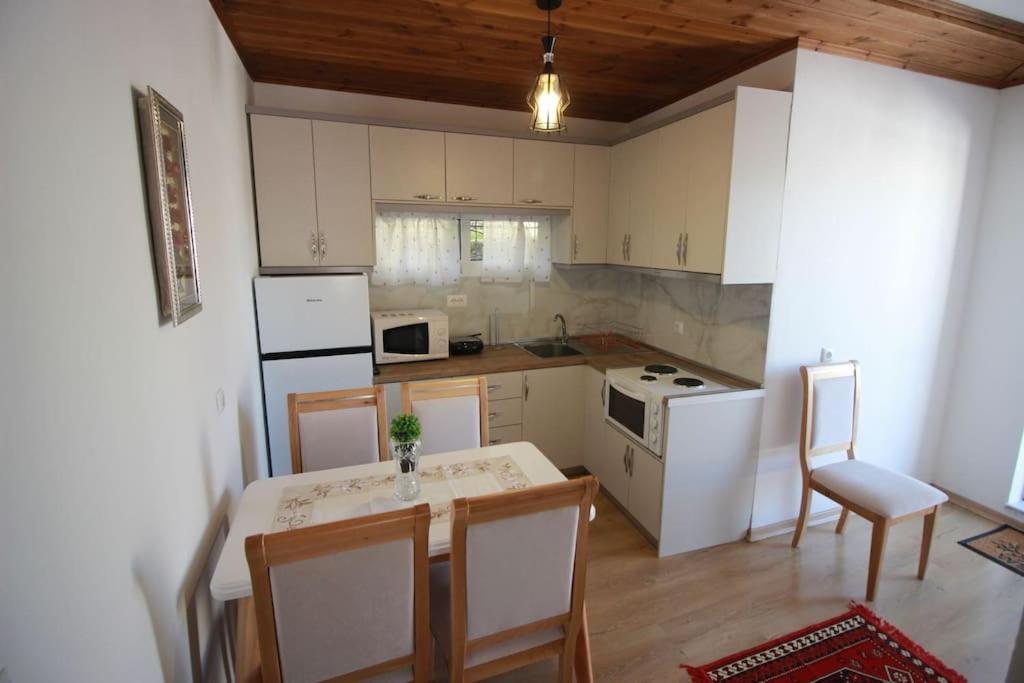 Emblematic House 3 Apartment Gjirokastër Exterior foto