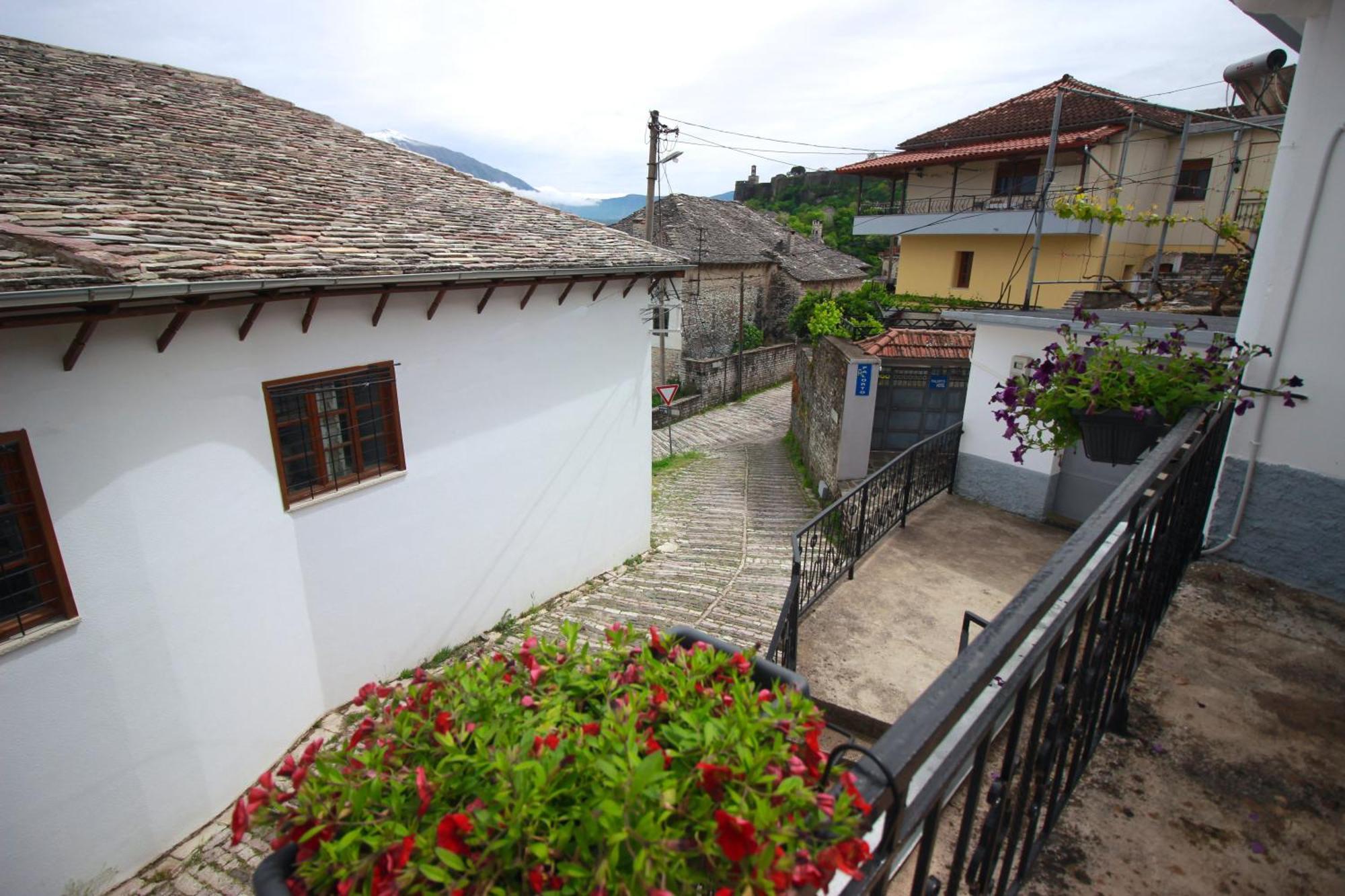 Emblematic House 3 Apartment Gjirokastër Exterior foto