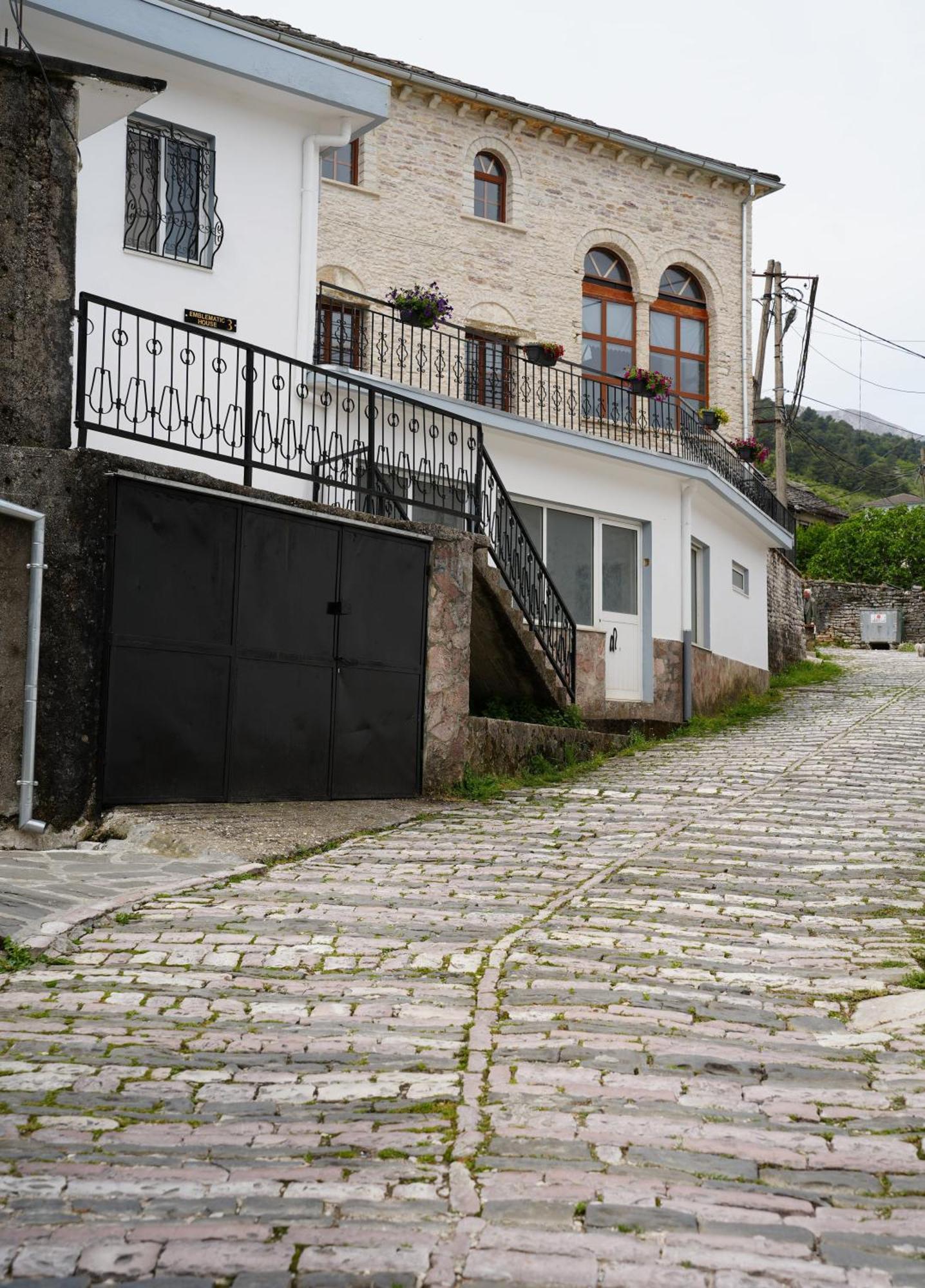 Emblematic House 3 Apartment Gjirokastër Exterior foto